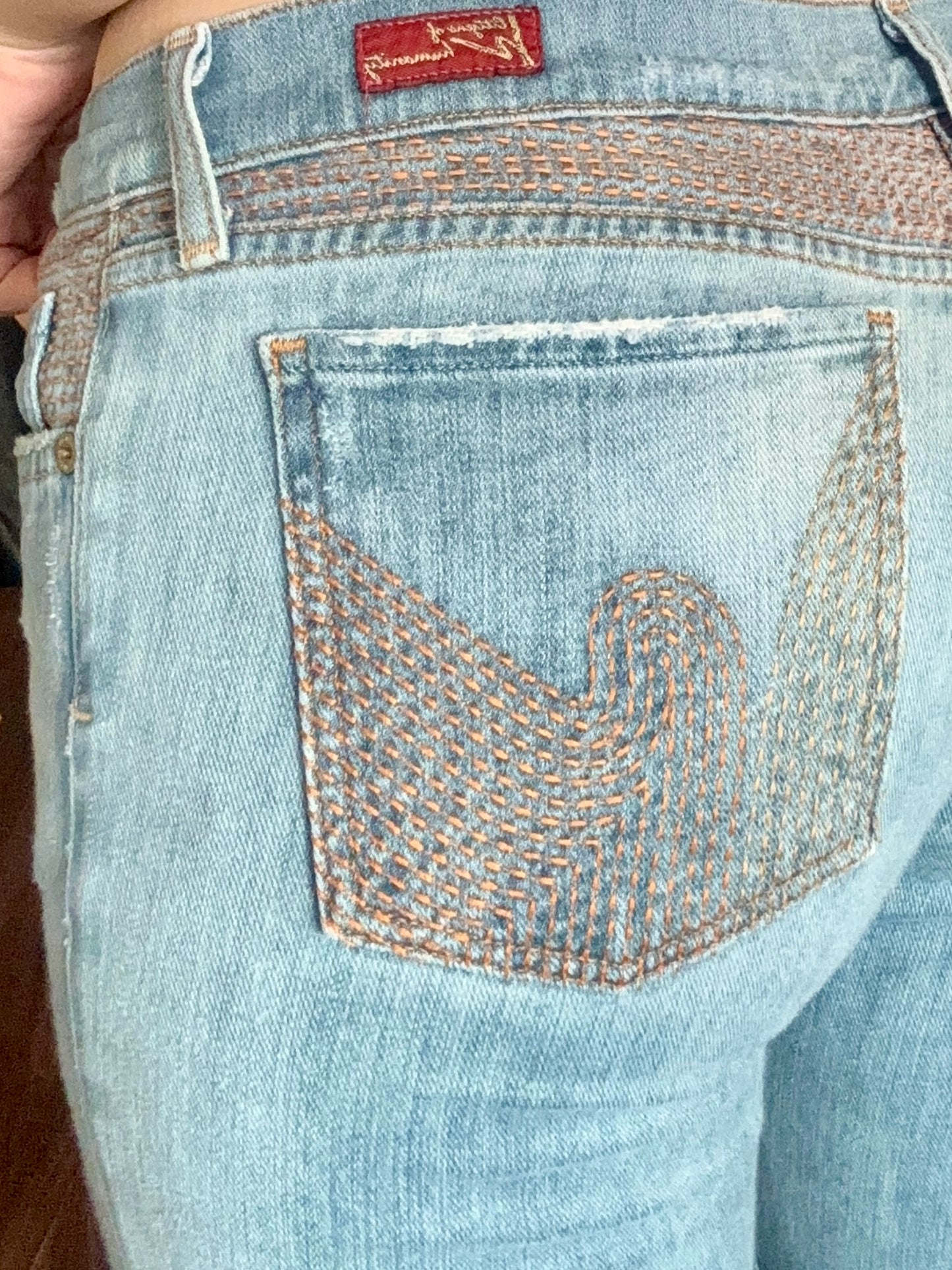 Jeans con diseño low-waisted
