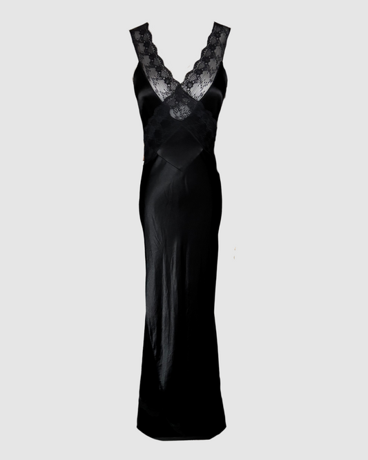 Vestido largo negro con encaje