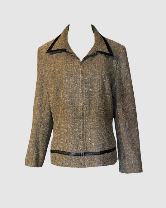 Chaqueta café con negro