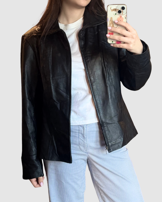 Chaqueta negra de piel