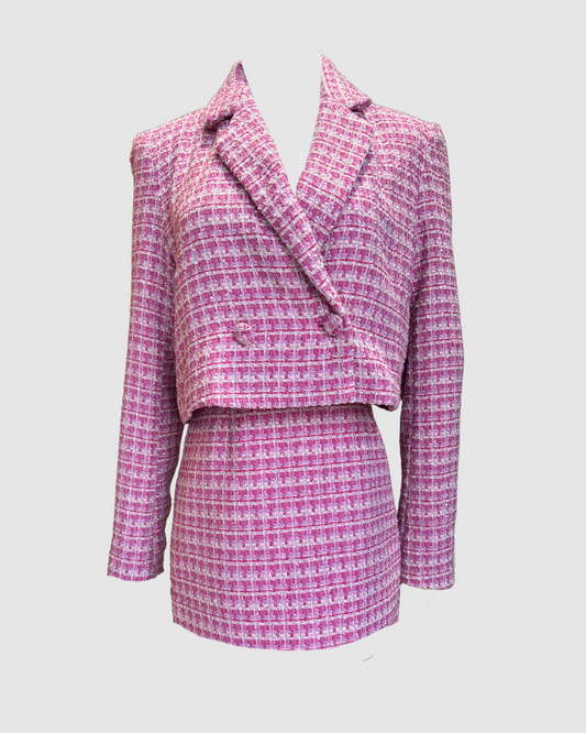 Set rosa de blazer y falda