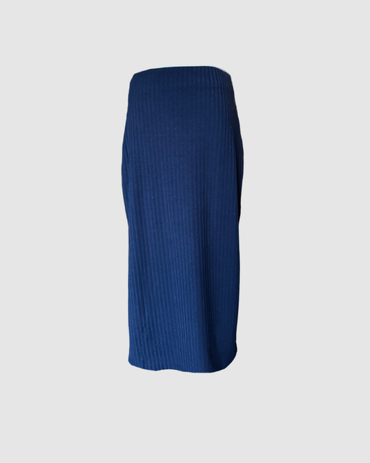 Falda midi azul marino