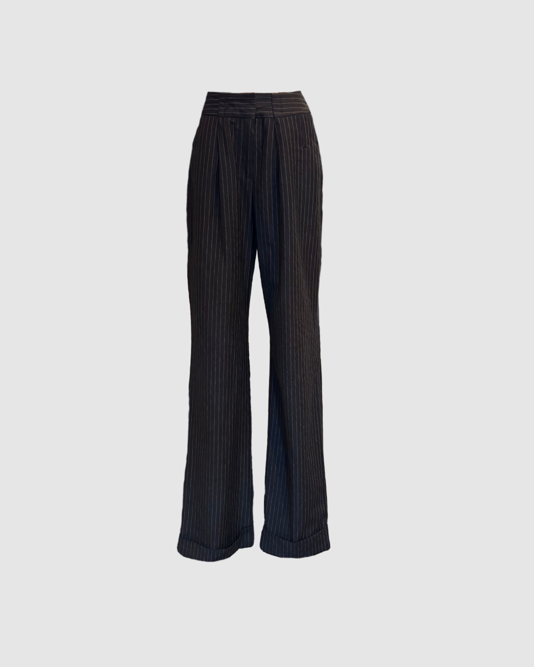 Pantalones grises con pin-stripes