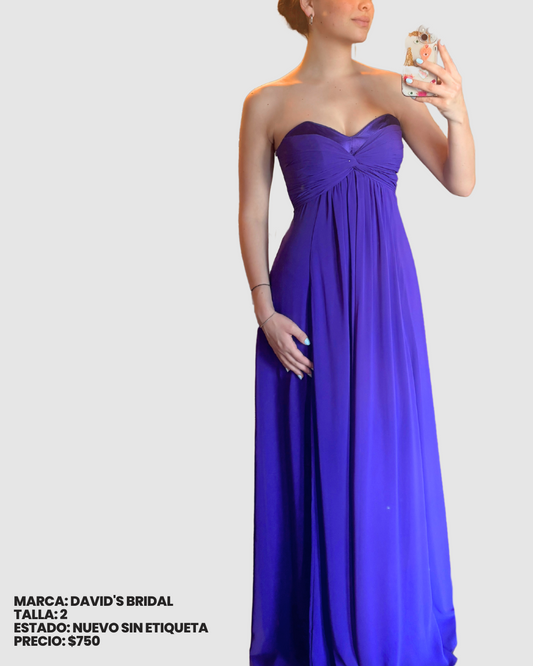 Vestido largo morado strapless