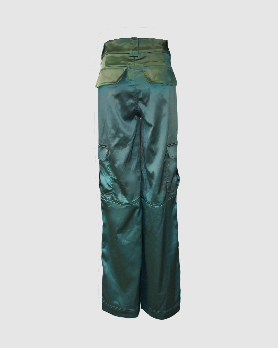 Pantalones verdes cargo satinados
