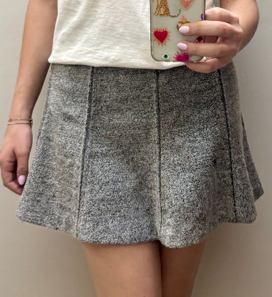Falda mini gris