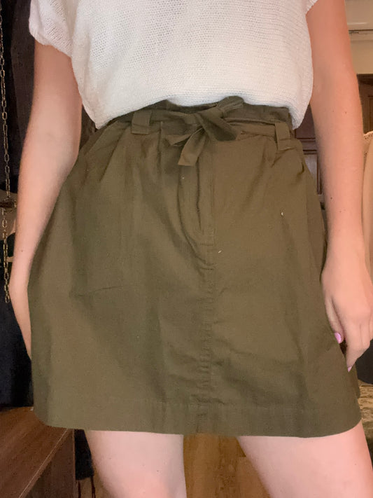 Falda mini verde militar