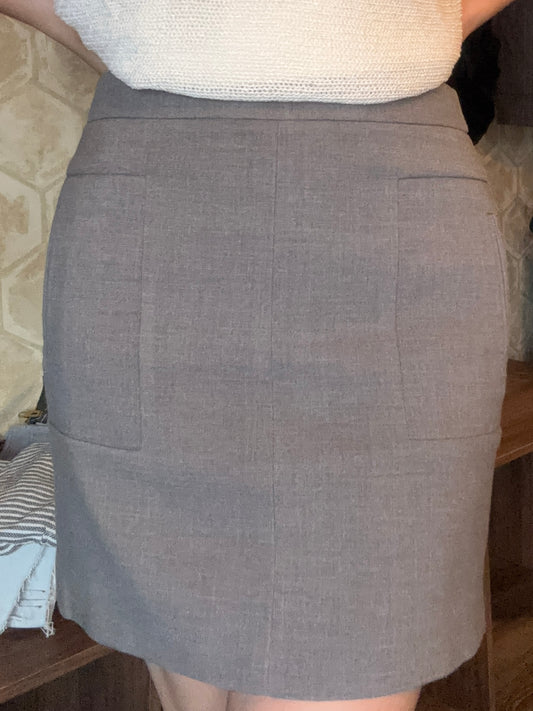Falda mini gris claro