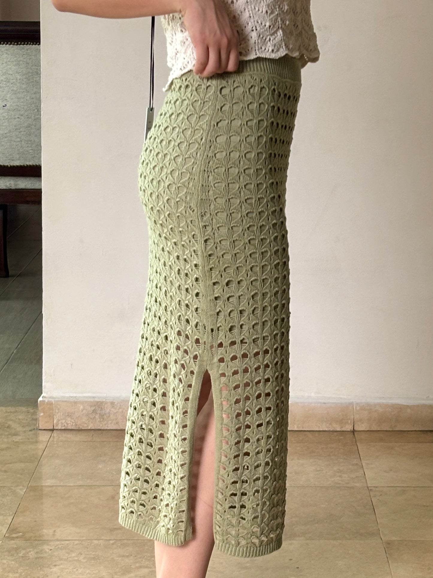 Falda Midi Tejida