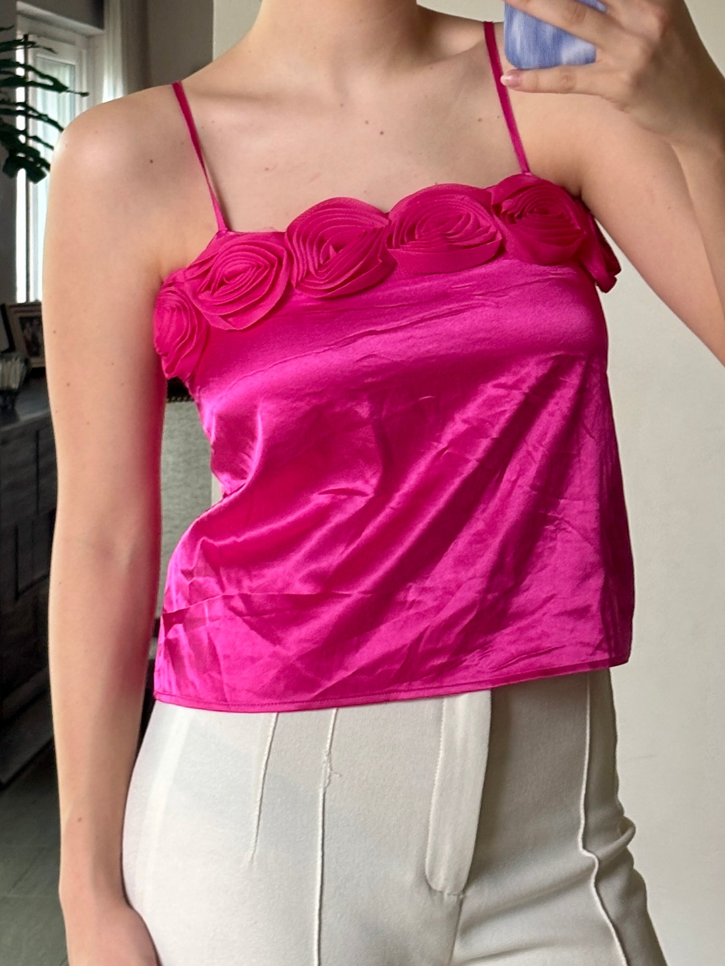 Top Satinado Con Flores